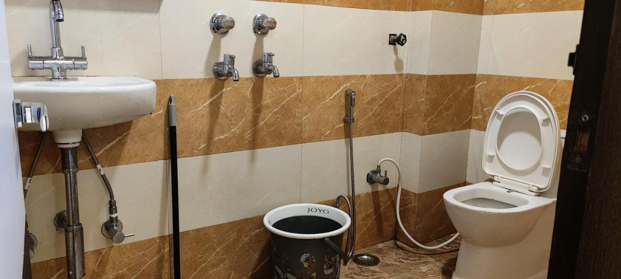 Ks Paying Guest House Βαρανάσι Εξωτερικό φωτογραφία