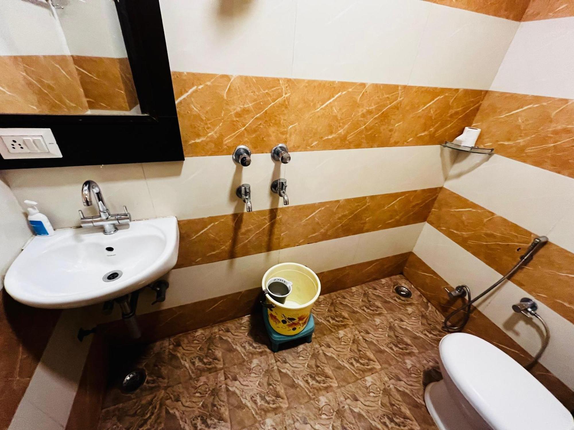 Ks Paying Guest House Βαρανάσι Εξωτερικό φωτογραφία