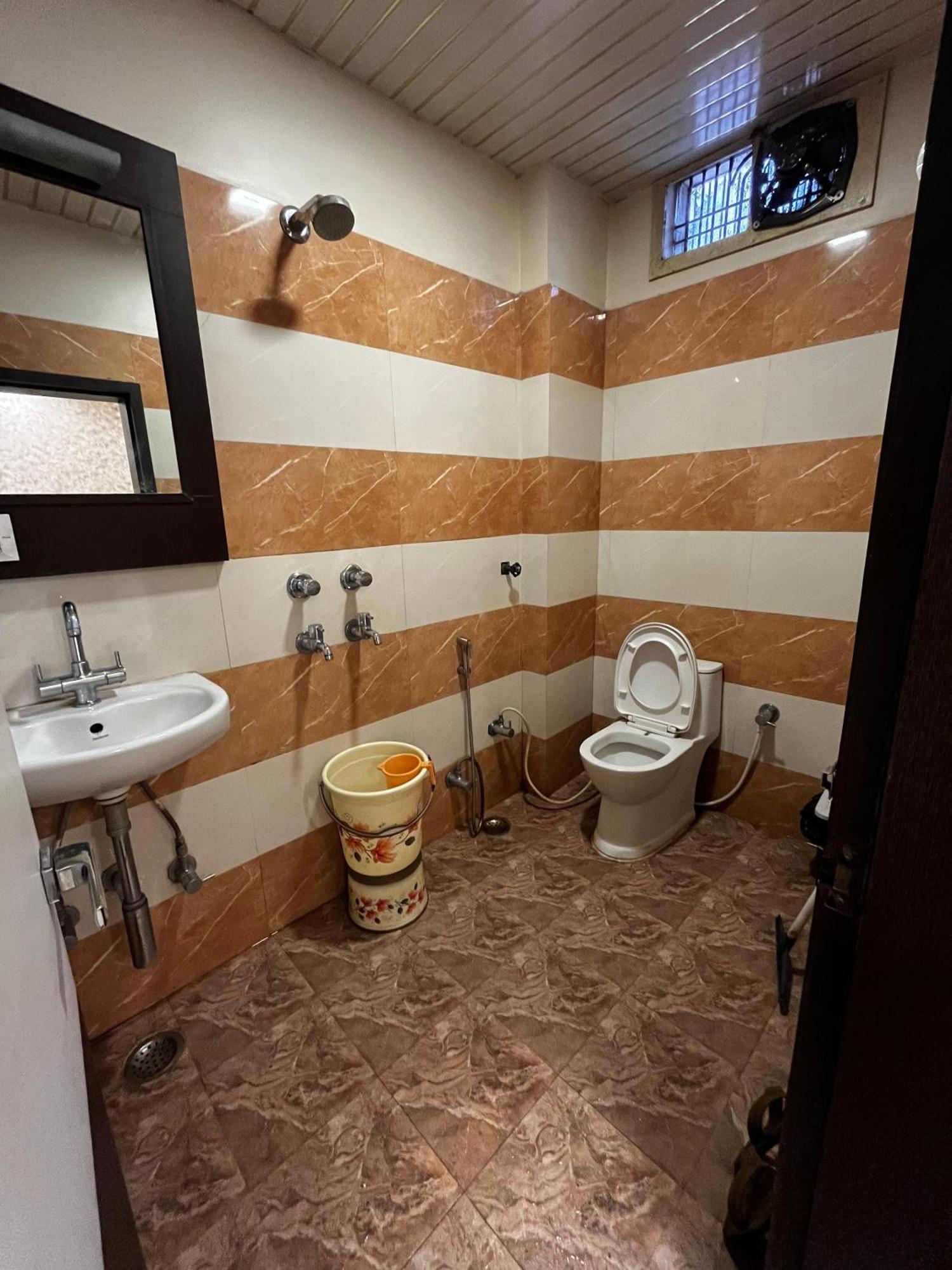 Ks Paying Guest House Βαρανάσι Εξωτερικό φωτογραφία
