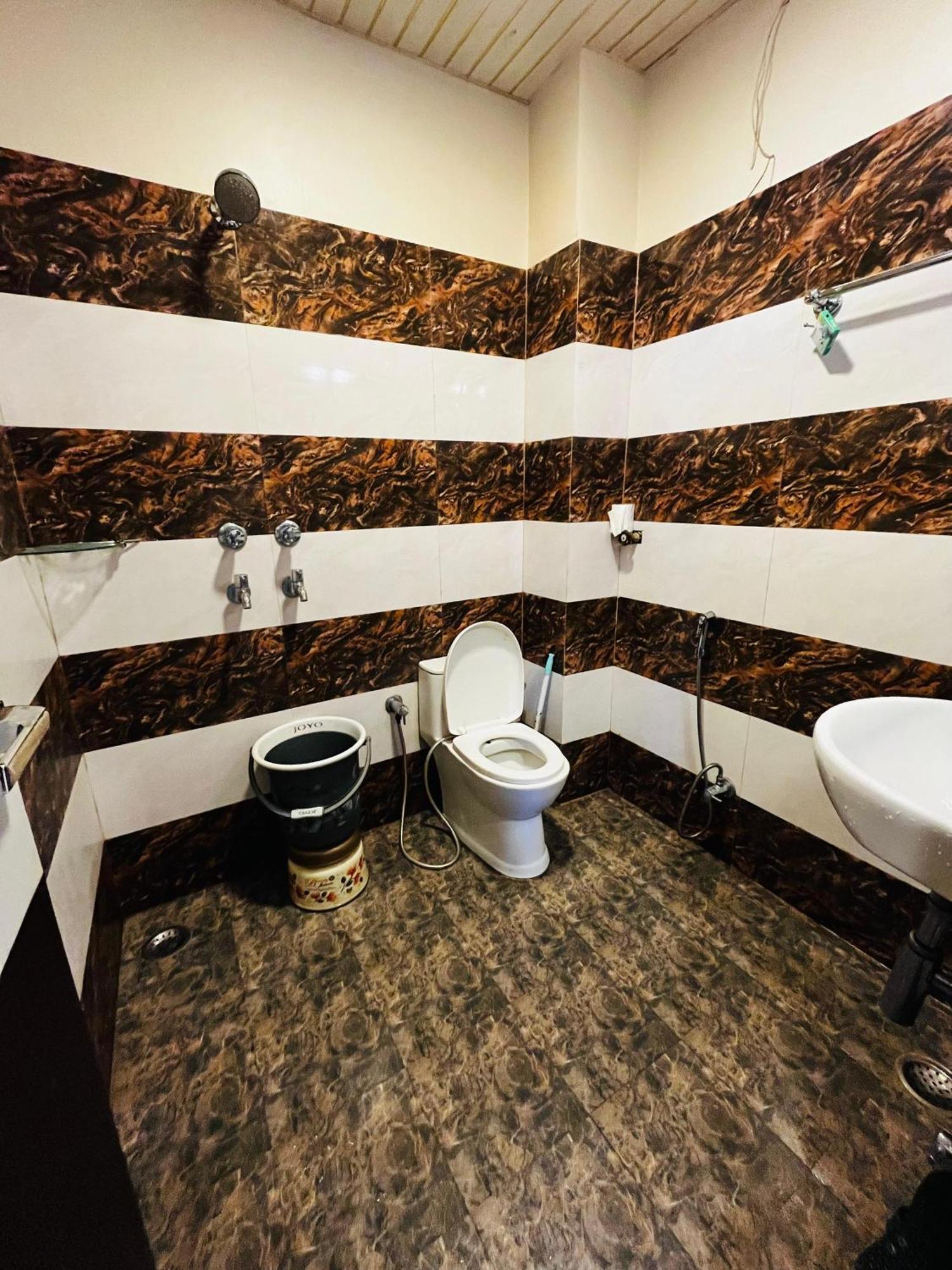 Ks Paying Guest House Βαρανάσι Εξωτερικό φωτογραφία