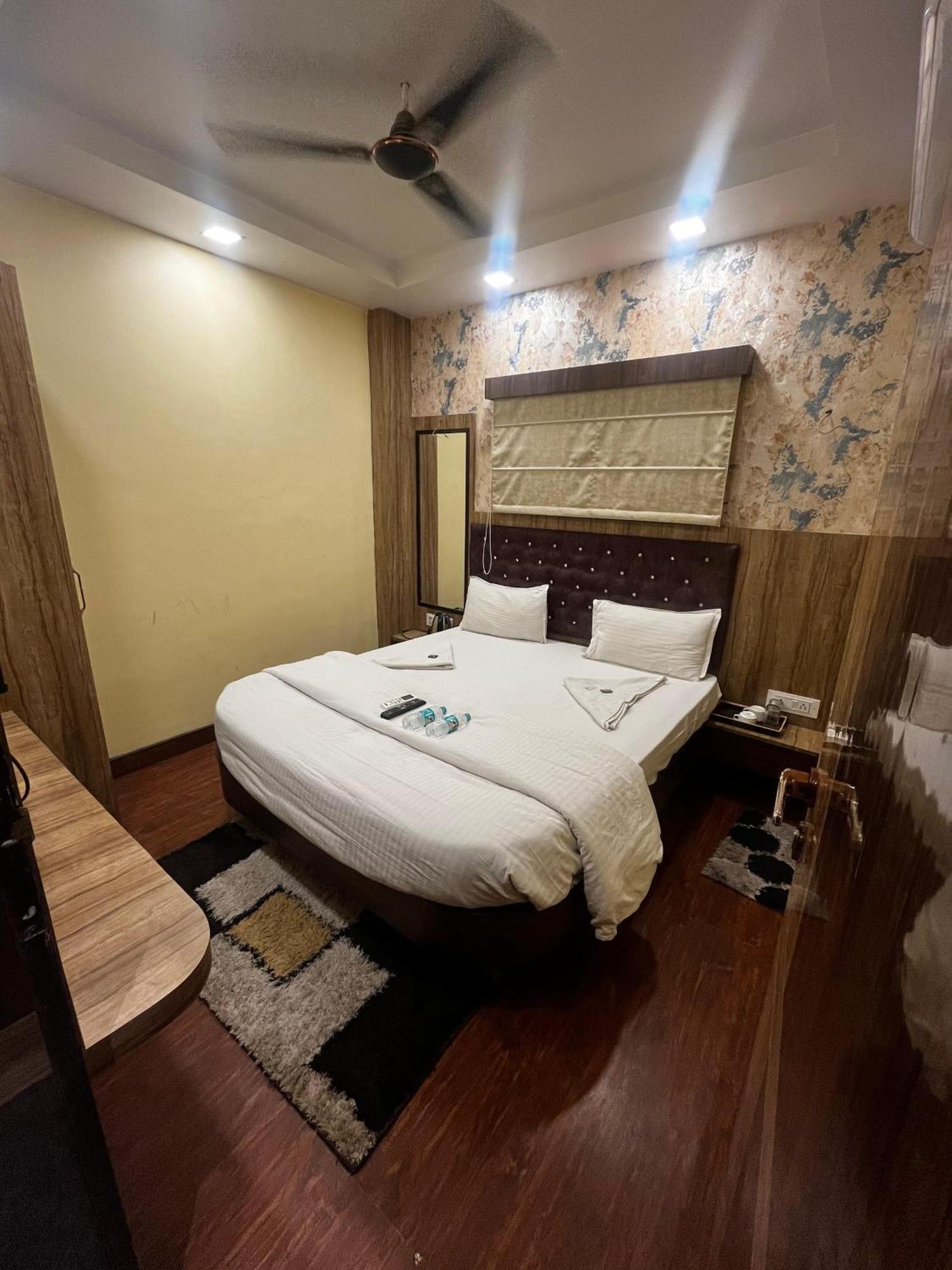 Ks Paying Guest House Βαρανάσι Εξωτερικό φωτογραφία